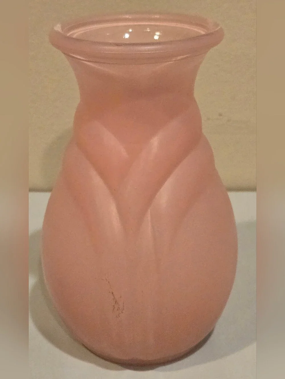 Pink Glass Vase - Elegant Home Accent